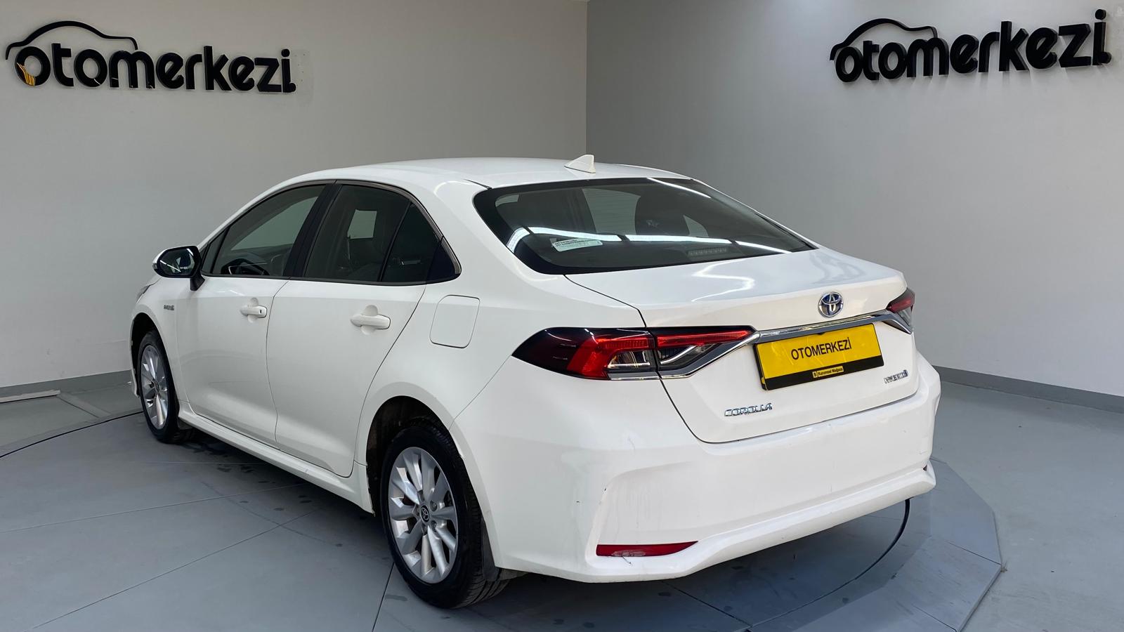 TOYOTA COROLLA 6